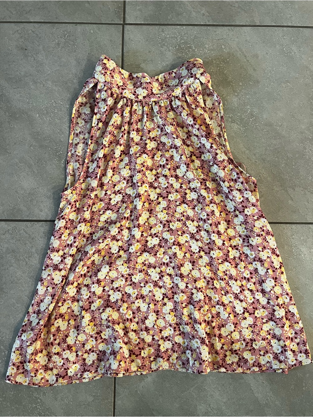 Ann Taylor Pink Floral Sleeveless Blouse